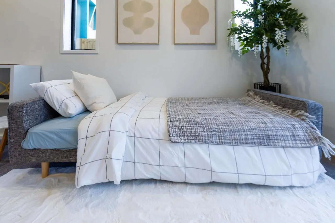 3 Bedroom 2 Bath Central City Κράισττσερτς Διαμέρισμα